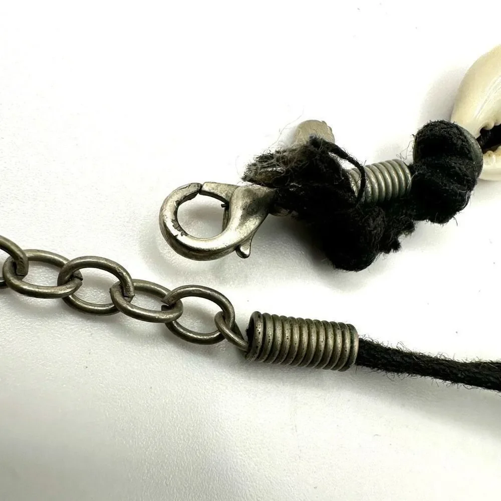 Shell choker necklace - Picture 5 of 6